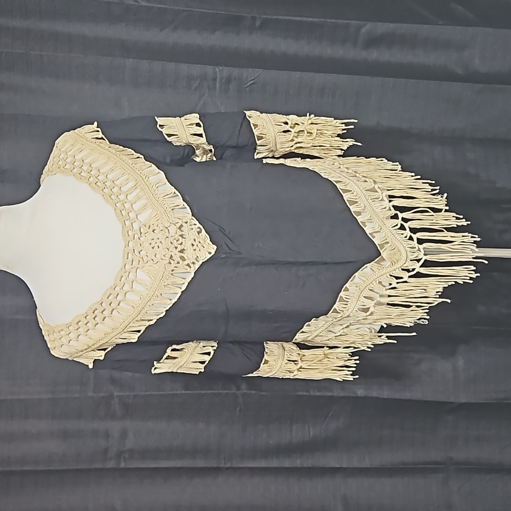 Crocheted black/cream top